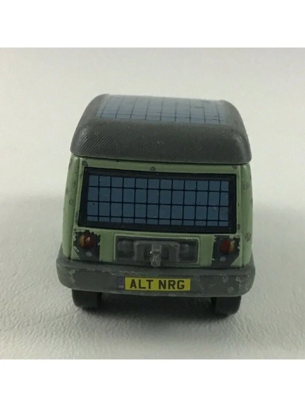 Disney Cars 2 Die Cast Vehicle Miles Axlerod 3